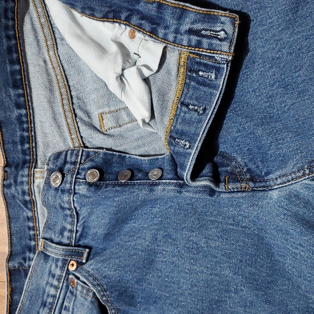 Jeans 👖 - Picture 2 of 4